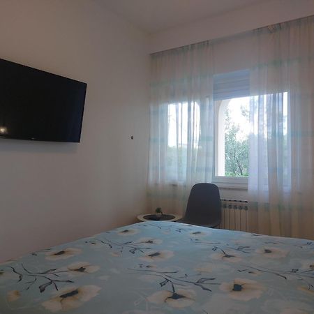 Apartmani Paradiso Krk Town Zewnętrze zdjęcie