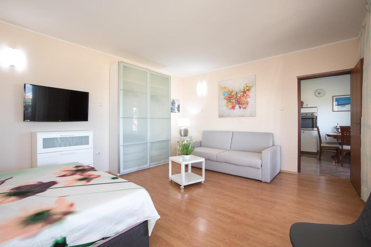 Apartmani Paradiso Krk Town Zewnętrze zdjęcie