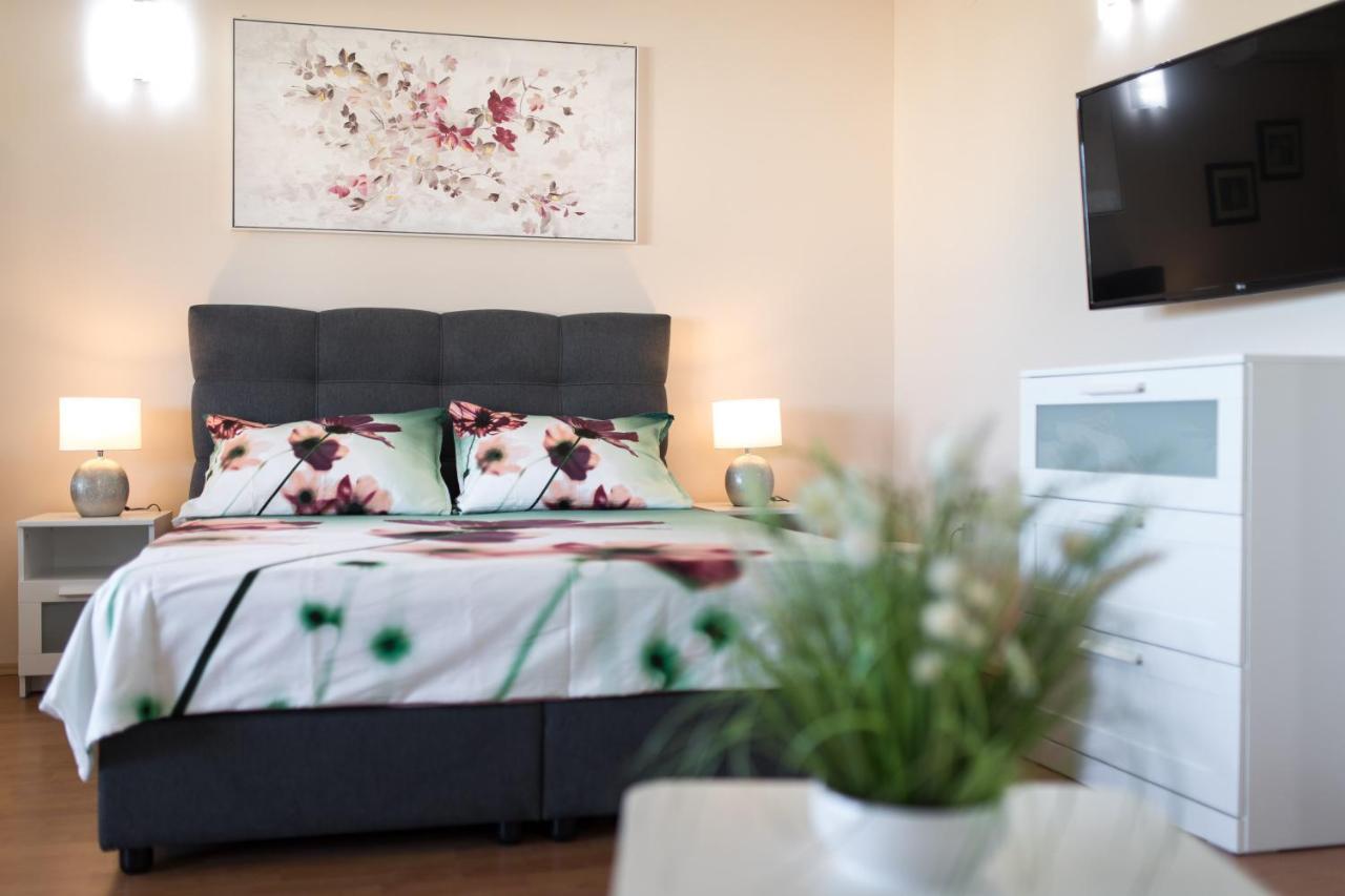 Apartmani Paradiso Krk Town Zewnętrze zdjęcie