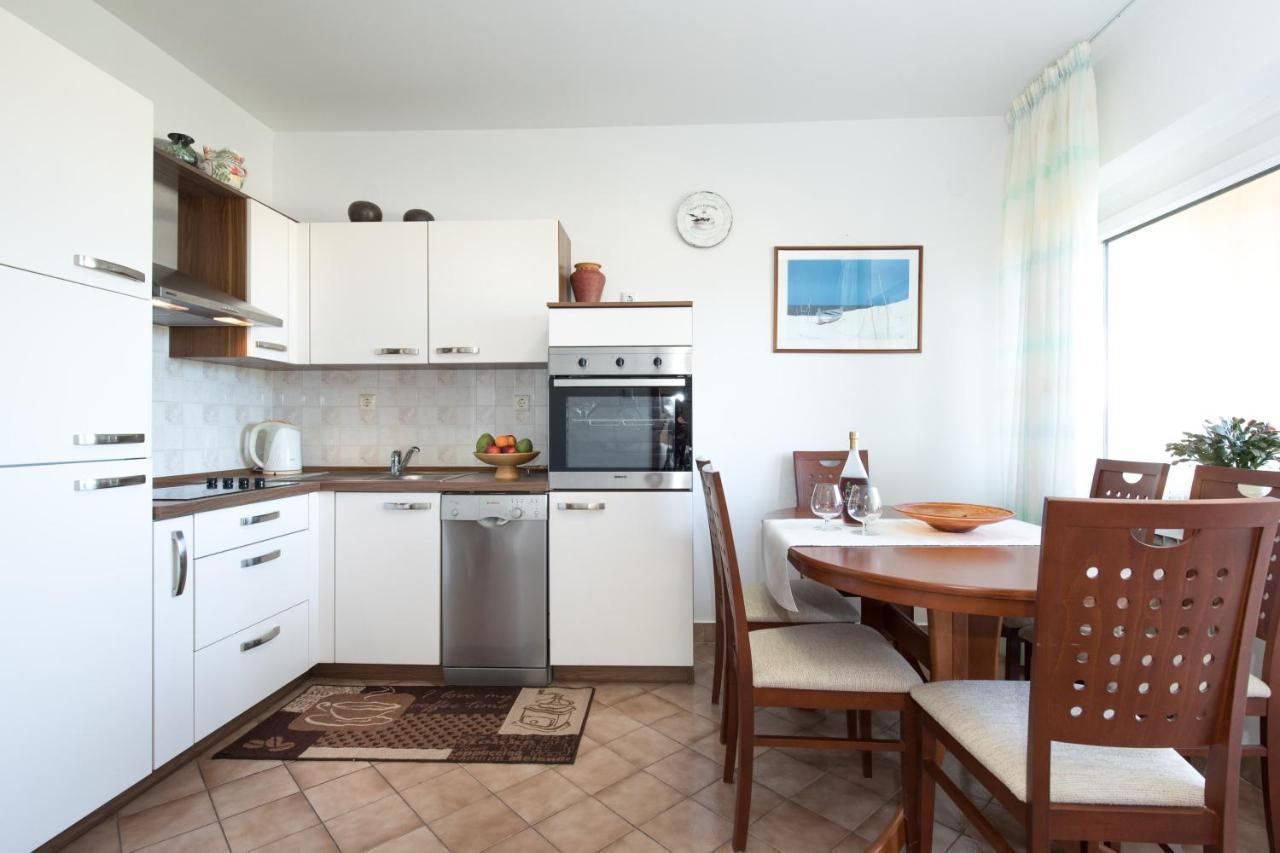 Apartmani Paradiso Krk Town Zewnętrze zdjęcie