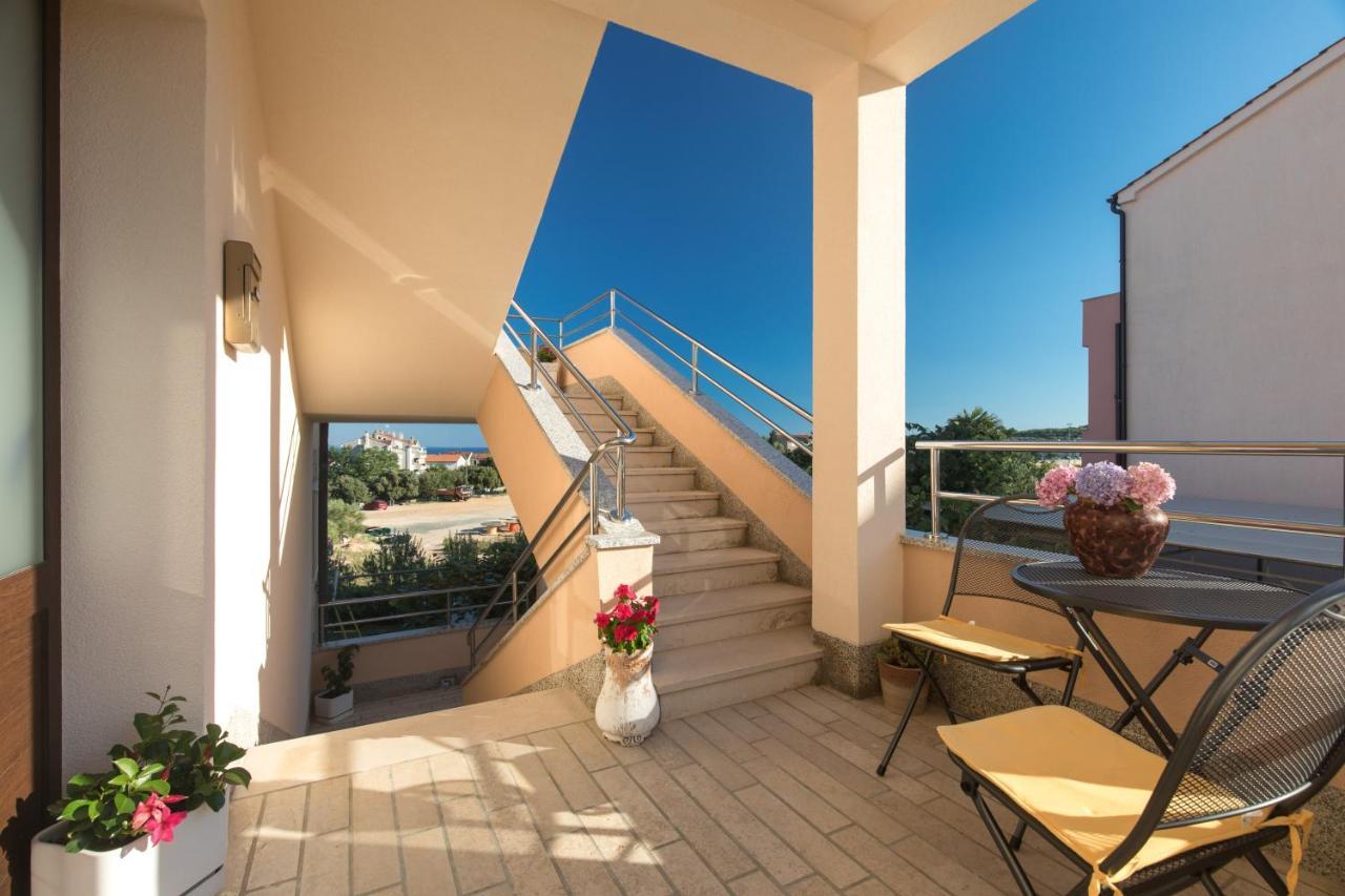 Apartmani Paradiso Krk Town Zewnętrze zdjęcie