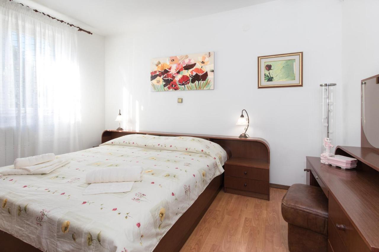 Apartmani Paradiso Krk Town Zewnętrze zdjęcie