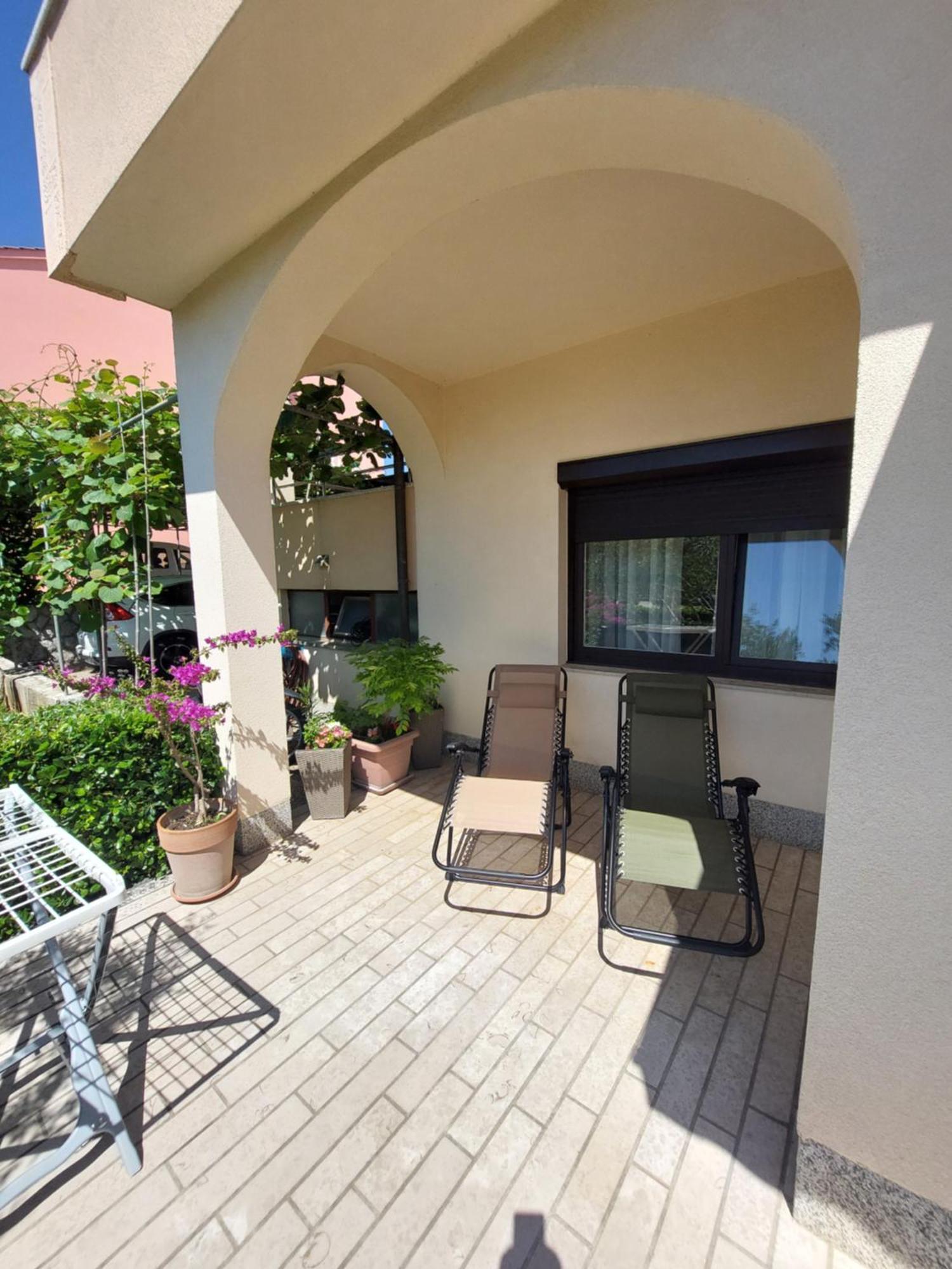 Apartmani Paradiso Krk Town Zewnętrze zdjęcie